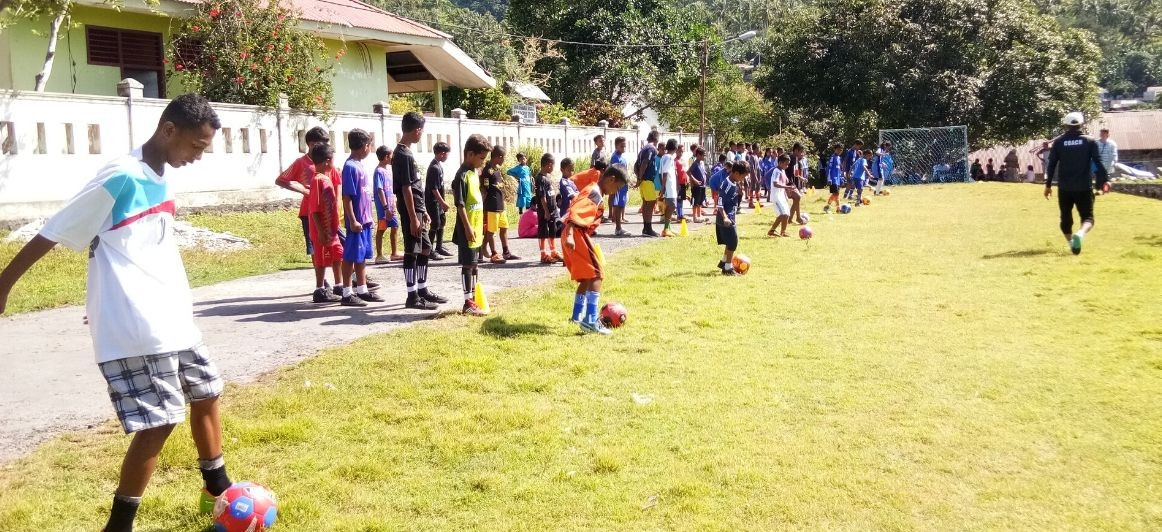 Ketika Sepak Bola Menyatukan Anak-anak di 6 Kelurahan