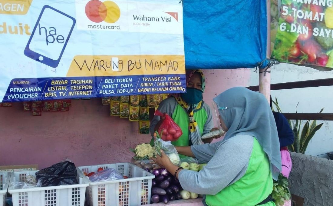 Thousands of Jakarta Families Officially Start Using Economic Support of Mastercard