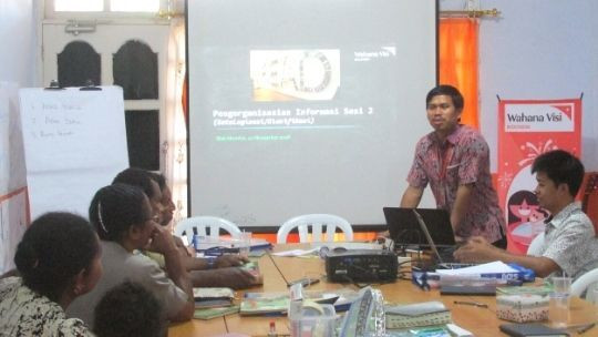 Cerita Staff: Hatiku Tertambat di Papua