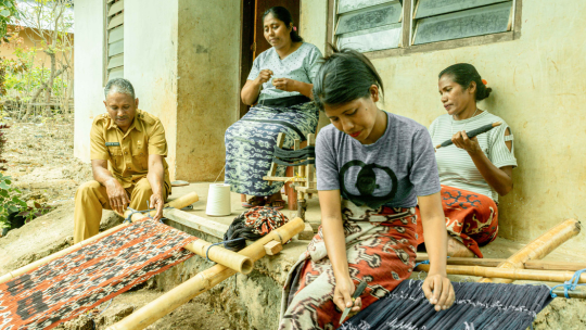 The Village’s Economy Grows More Attractive with Ikat Weaving 