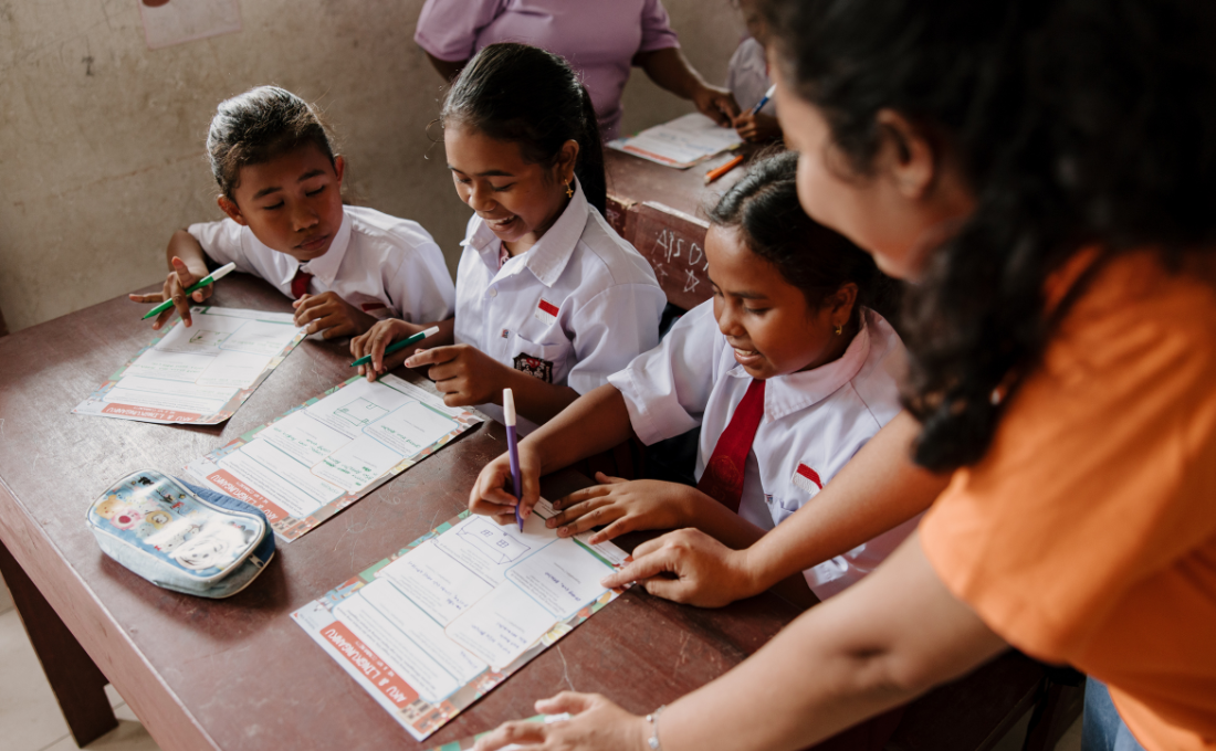 Masih Ada Anak Sekolah Indonesia Belum Dapatkan Pendidikan